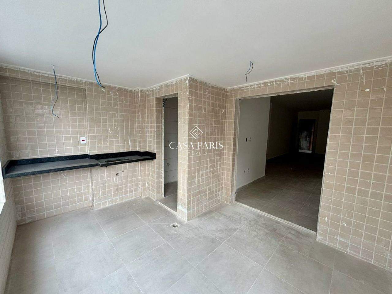 Apartamento à venda no Tupi: 
