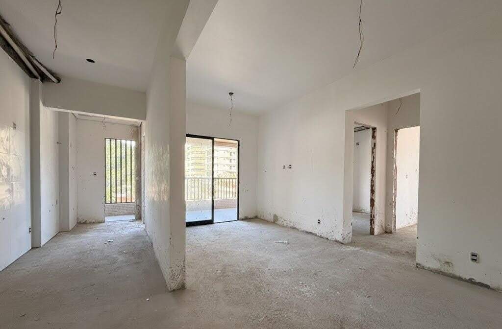 Apartamento à venda no Canto do Forte: 