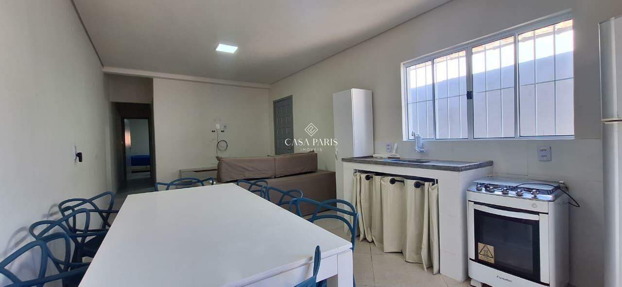 Casa à venda no Canto do Forte: 