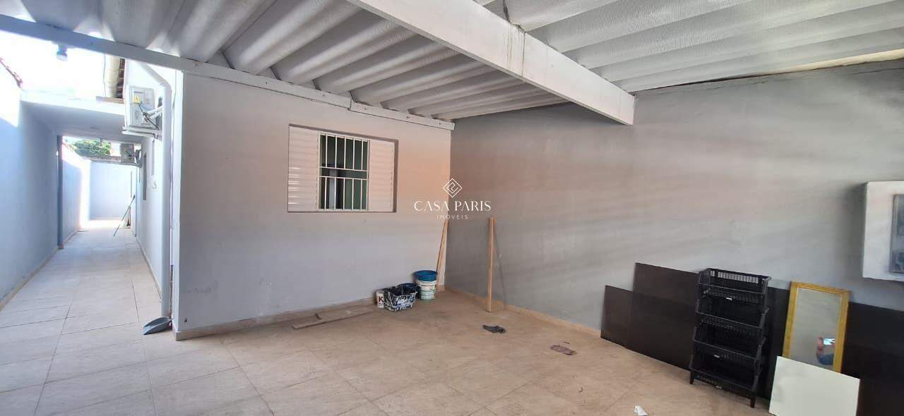 Casa à venda no Canto do Forte: 