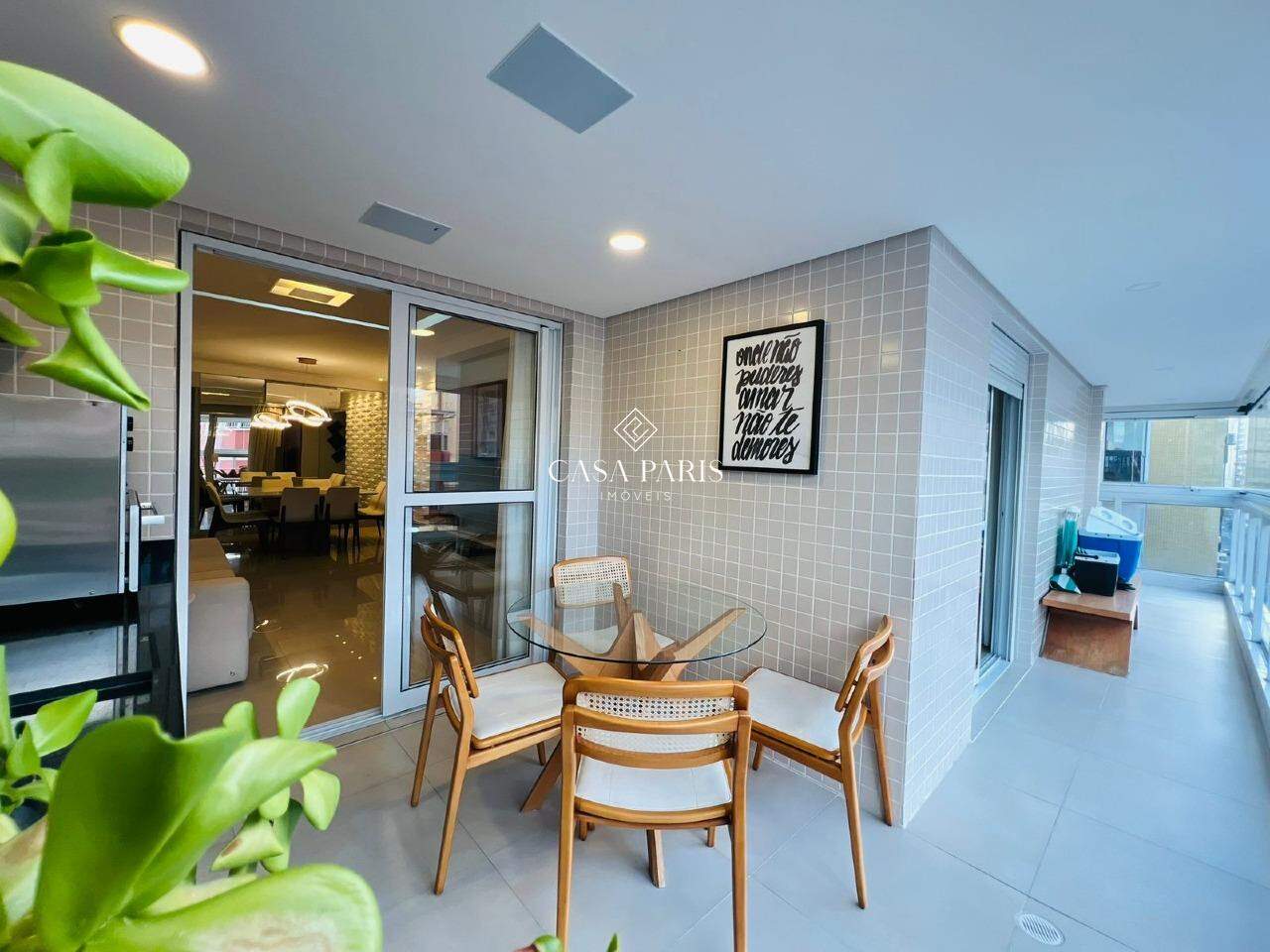 Apartamento à venda no Canto do Forte: 