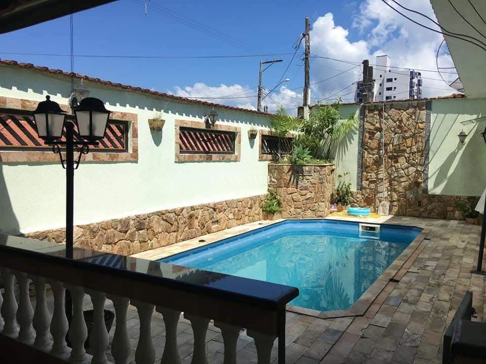 Casa à venda no Caiçara: 