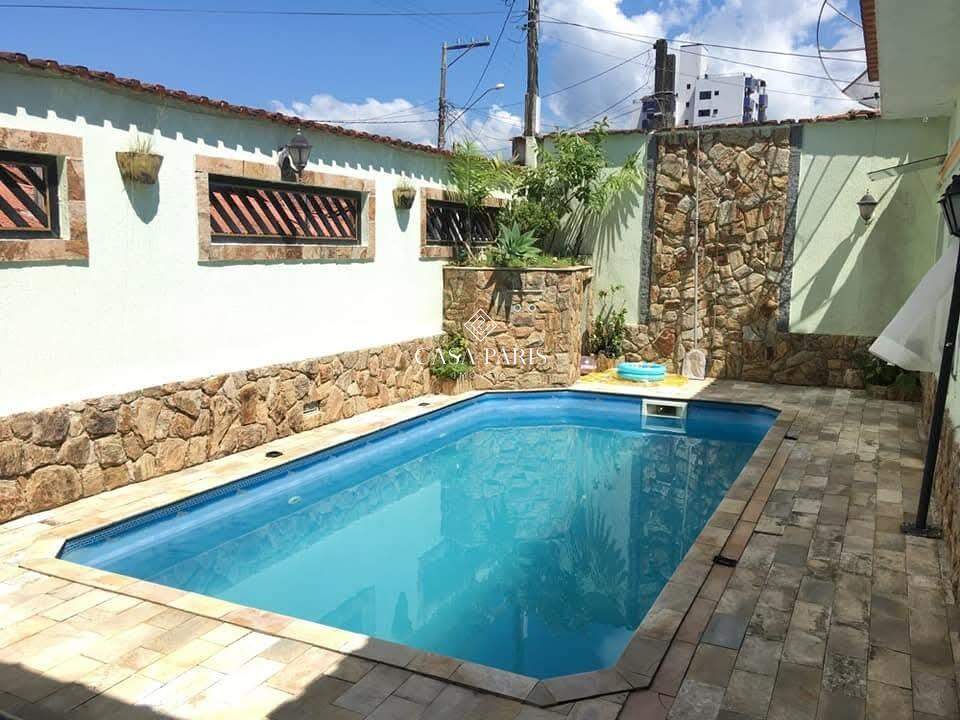 Casa à venda no Caiçara: 