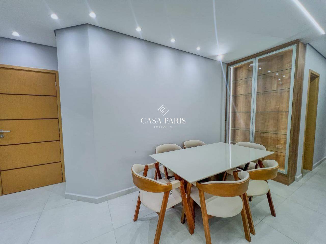 Apartamento à venda no Canto do Forte: 