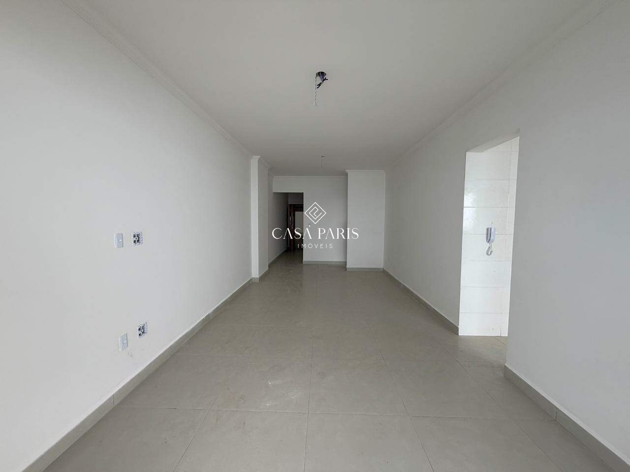 Apartamento à venda no Solemar: 