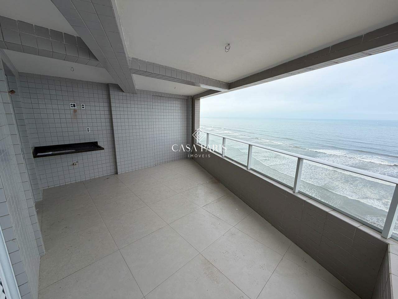 Apartamento à venda no Solemar: 