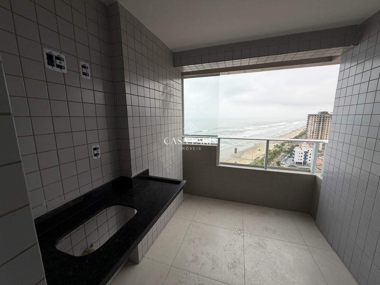 Apartamento à venda no Solemar: 