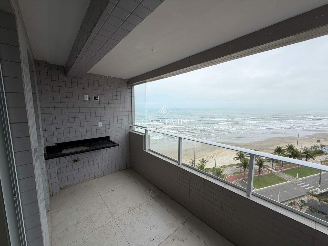 Apartamento à venda no Solemar: 