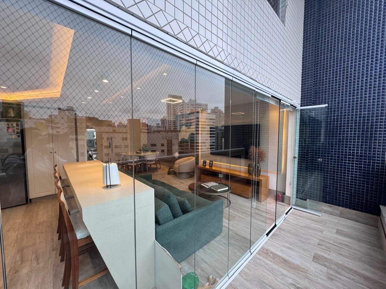 Apartamento Duplex à venda no Canto do Forte: 