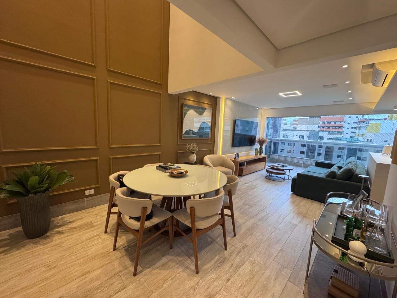 Apartamento Duplex à venda no Canto do Forte: 