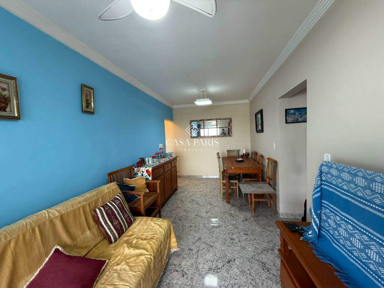 Apartamento à venda no Solemar: 