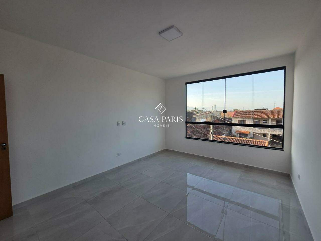 Casa de Condomínio à venda no Mirim: 