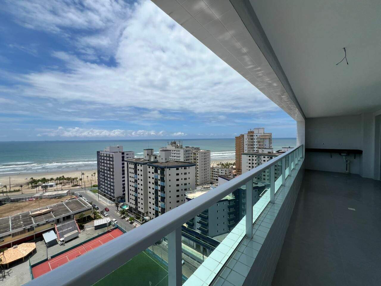 Apartamento à venda no Ocian: 