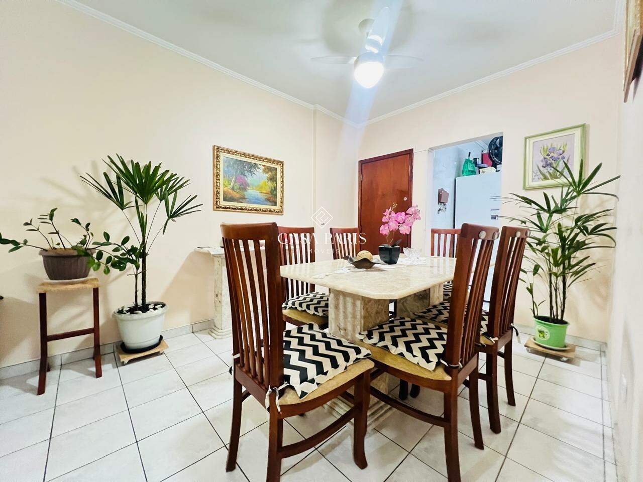 Apartamento à venda no Canto do Forte: 