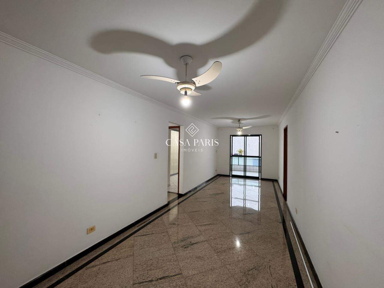 Apartamento à venda no Canto do Forte: 