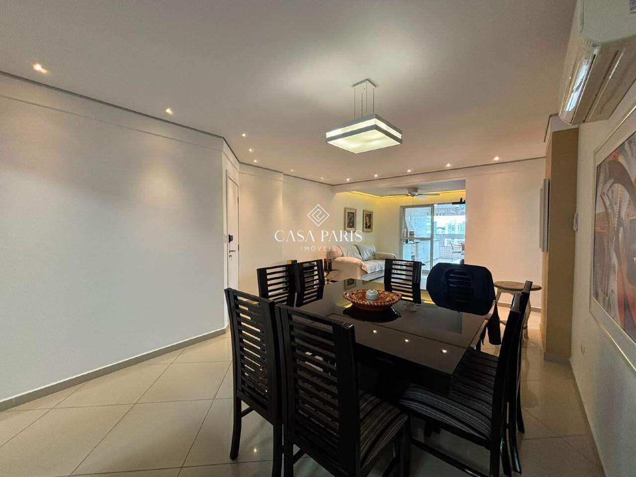 Apartamento à venda no Canto do Forte: 