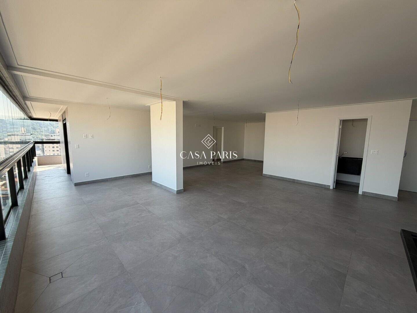 Apartamento à venda no Canto do Forte: 