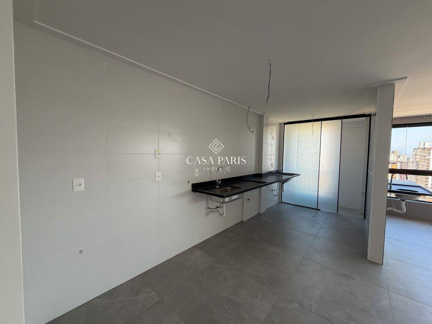 Apartamento à venda no Canto do Forte: 