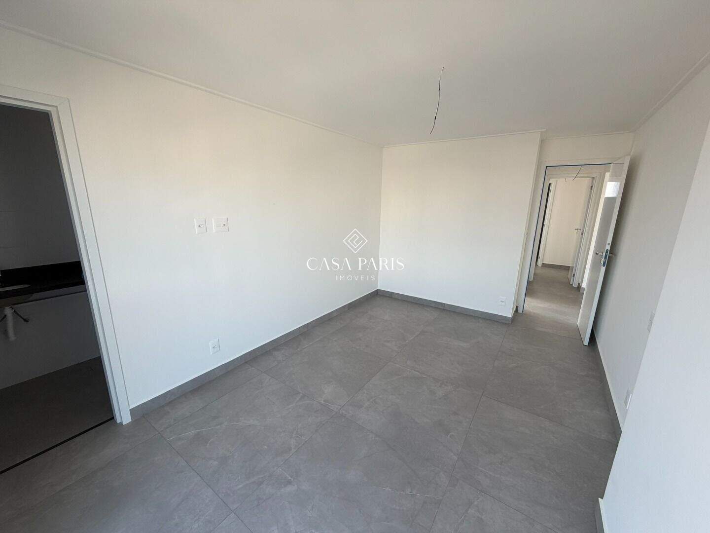 Apartamento à venda no Canto do Forte: 
