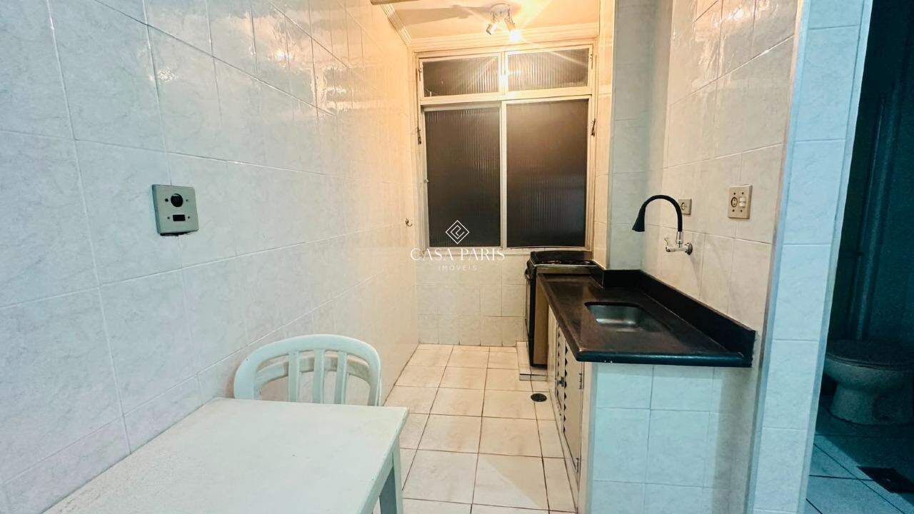 Kitnet à venda no Guilhermina: 