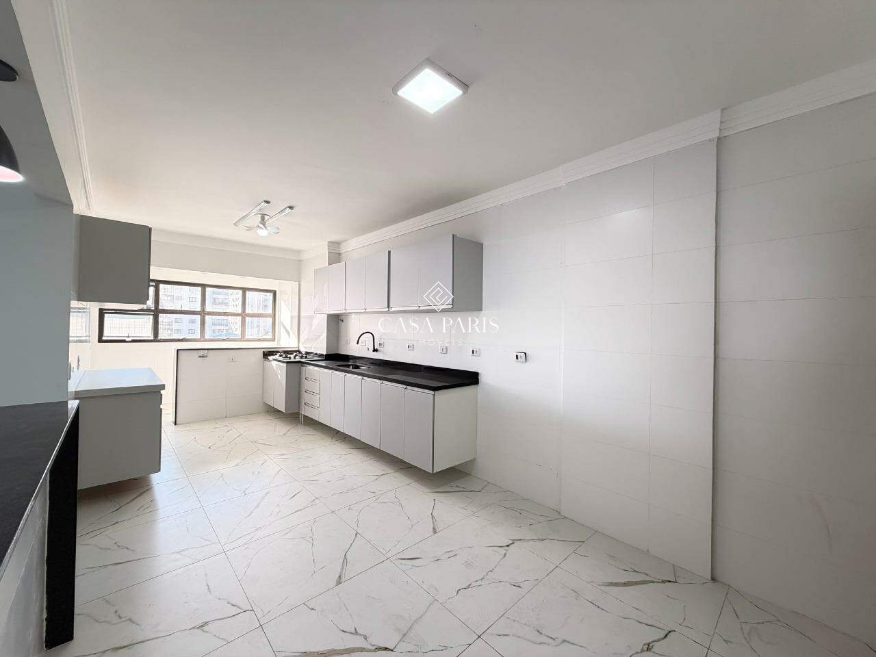 Apartamento à venda no Tupi: 