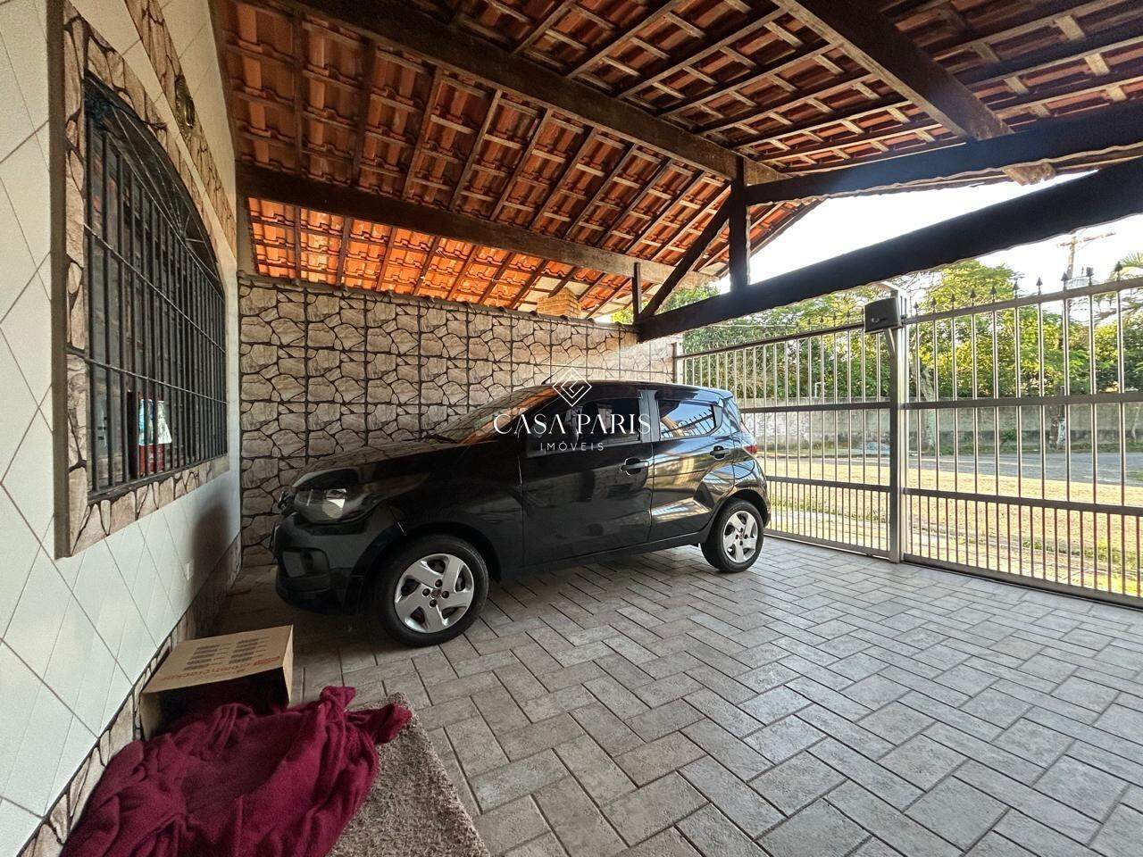 Casa à venda no Caiçara: 