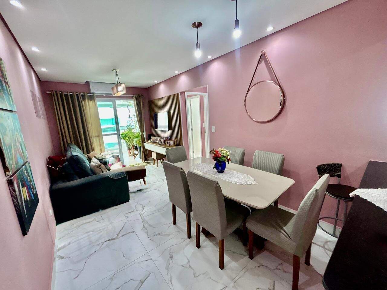 Apartamento à venda no Ocian: 