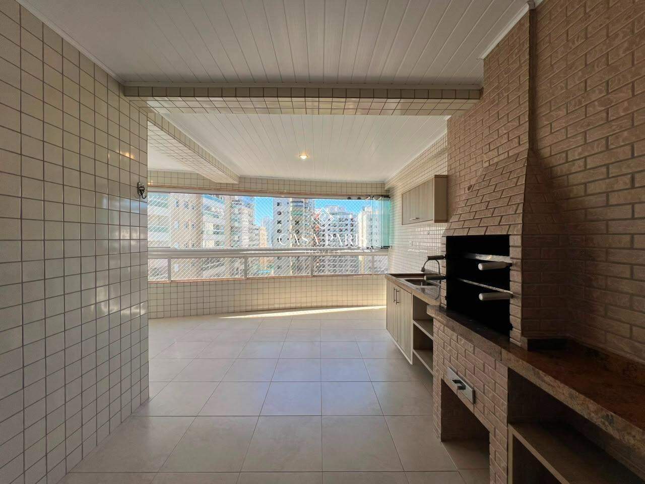 Apartamento à venda no Canto do Forte: Varanda Gourmet