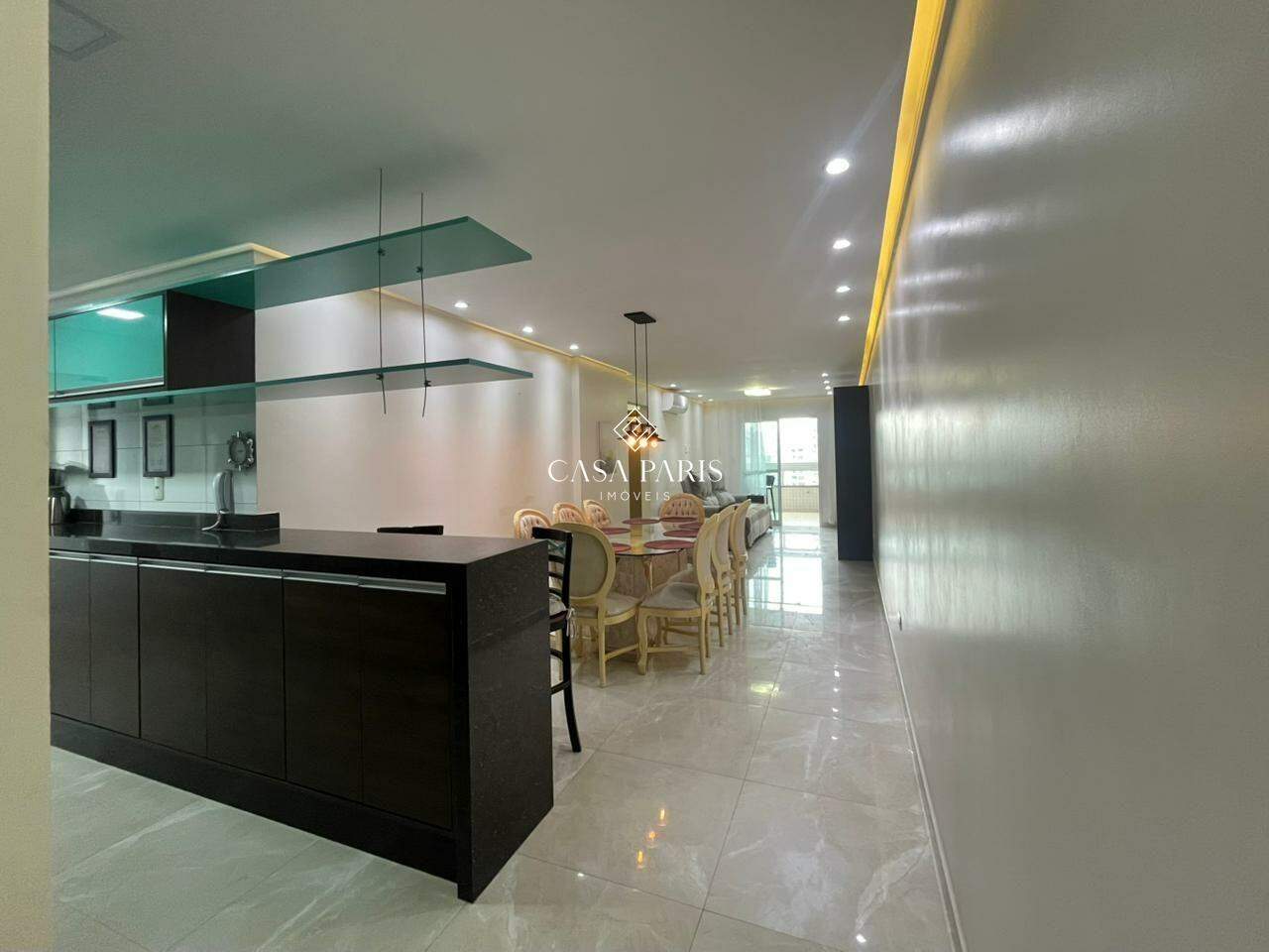 Apartamento à venda no Canto do Forte: 