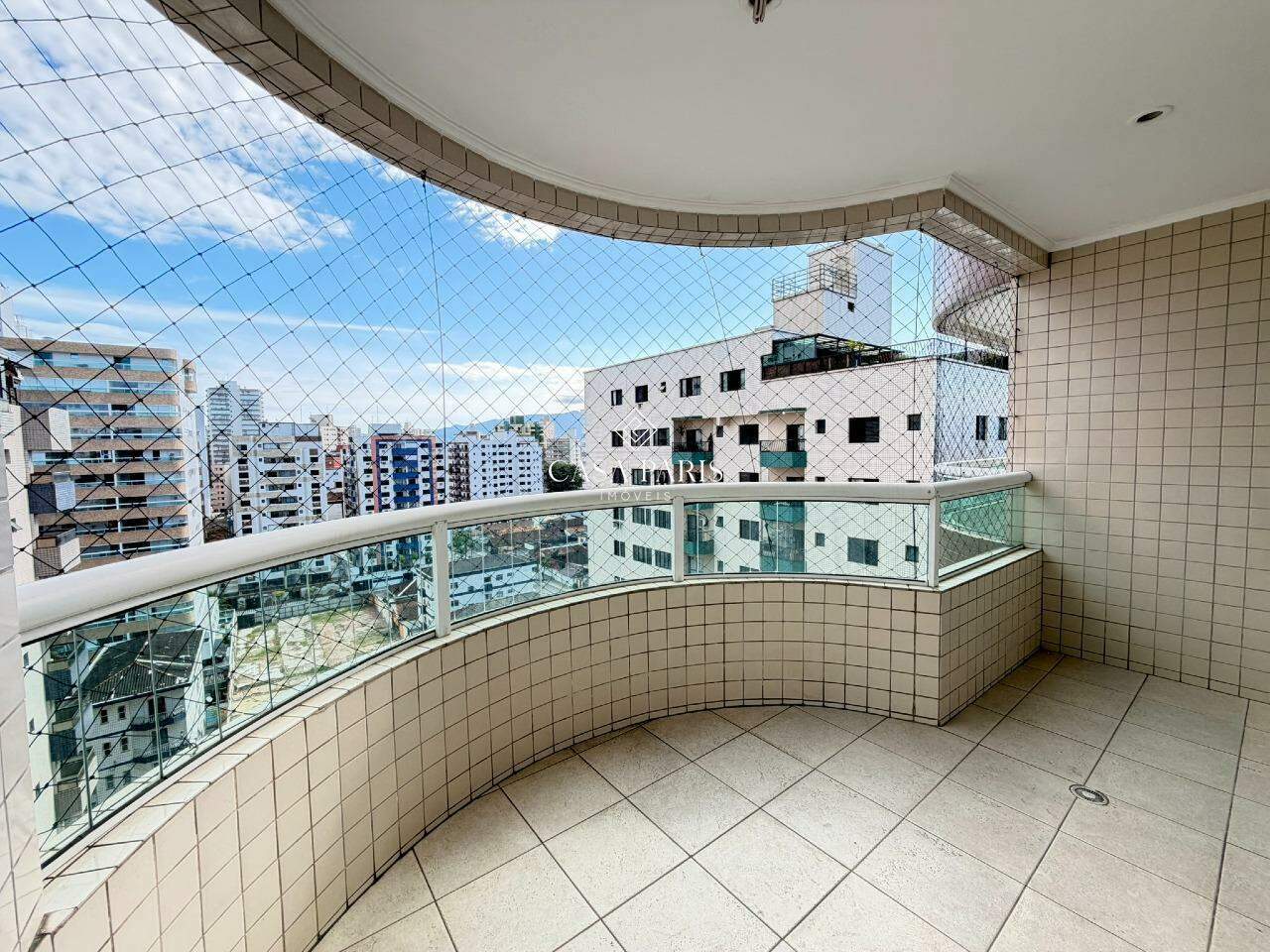 Apartamento à venda no Tupi: 