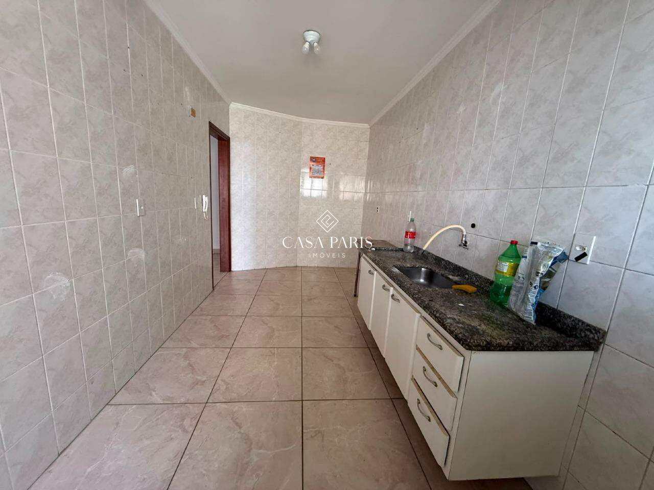 Apartamento à venda no Tupi: 