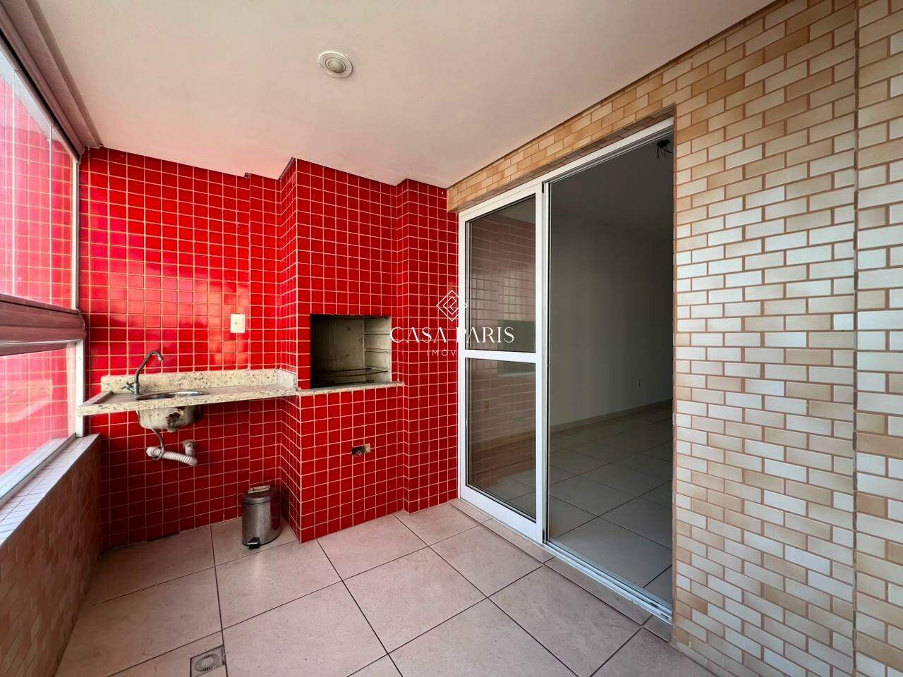 Apartamento à venda no Ocian: 