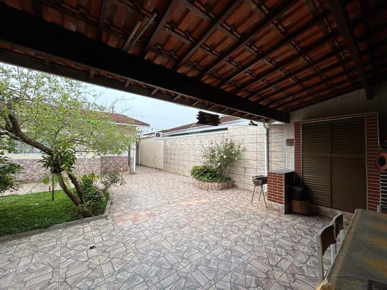 Casa à venda no Solemar: 
