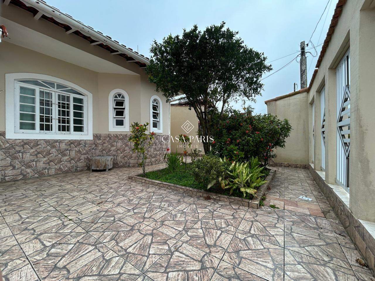 Casa à venda no Solemar: 