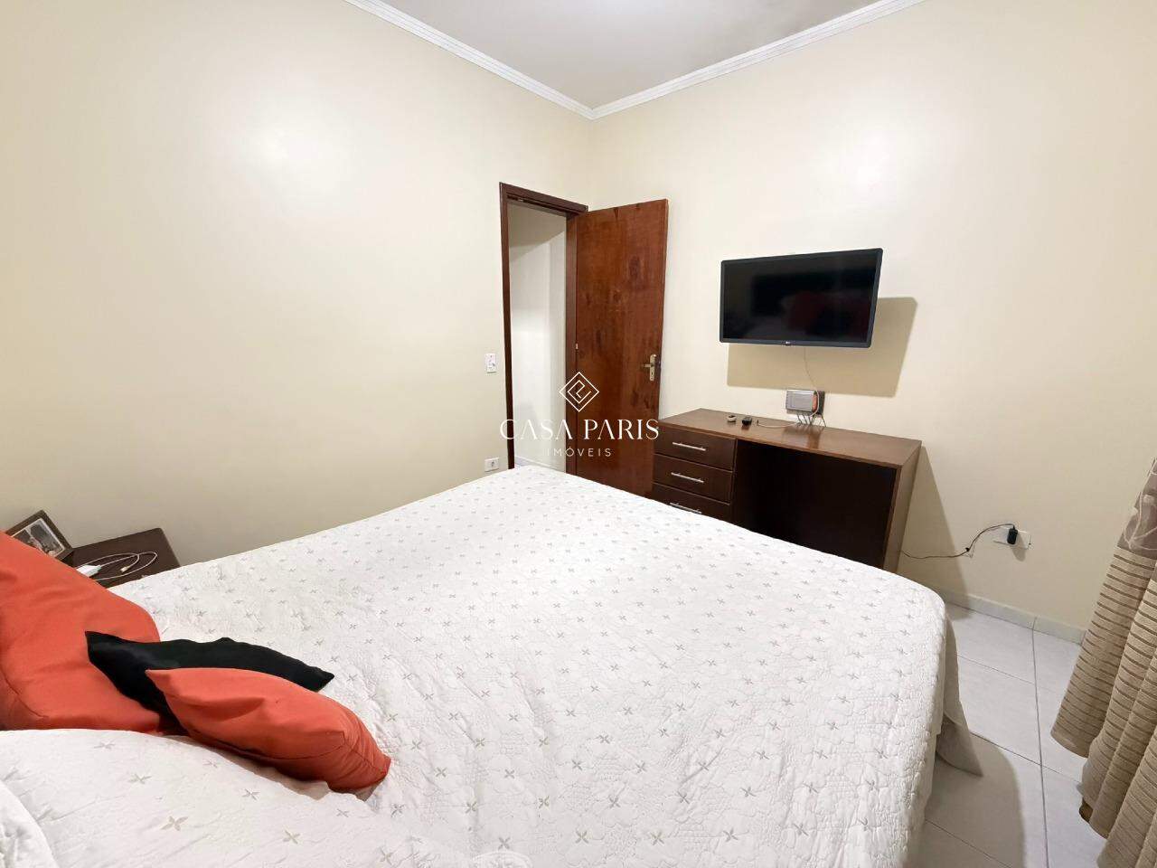 Casa de Condomínio à venda no Tude Bastos: 