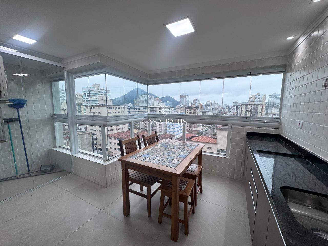 Apartamento à venda no Canto do Forte: 