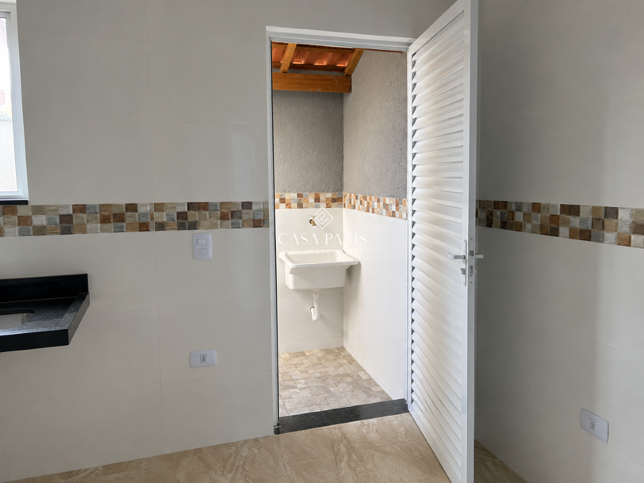 Casa de Condomínio à venda no Jardim Real: 