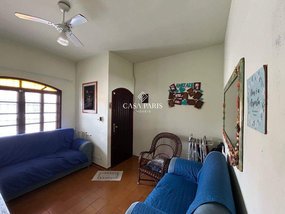 Casa à venda no Solemar: 