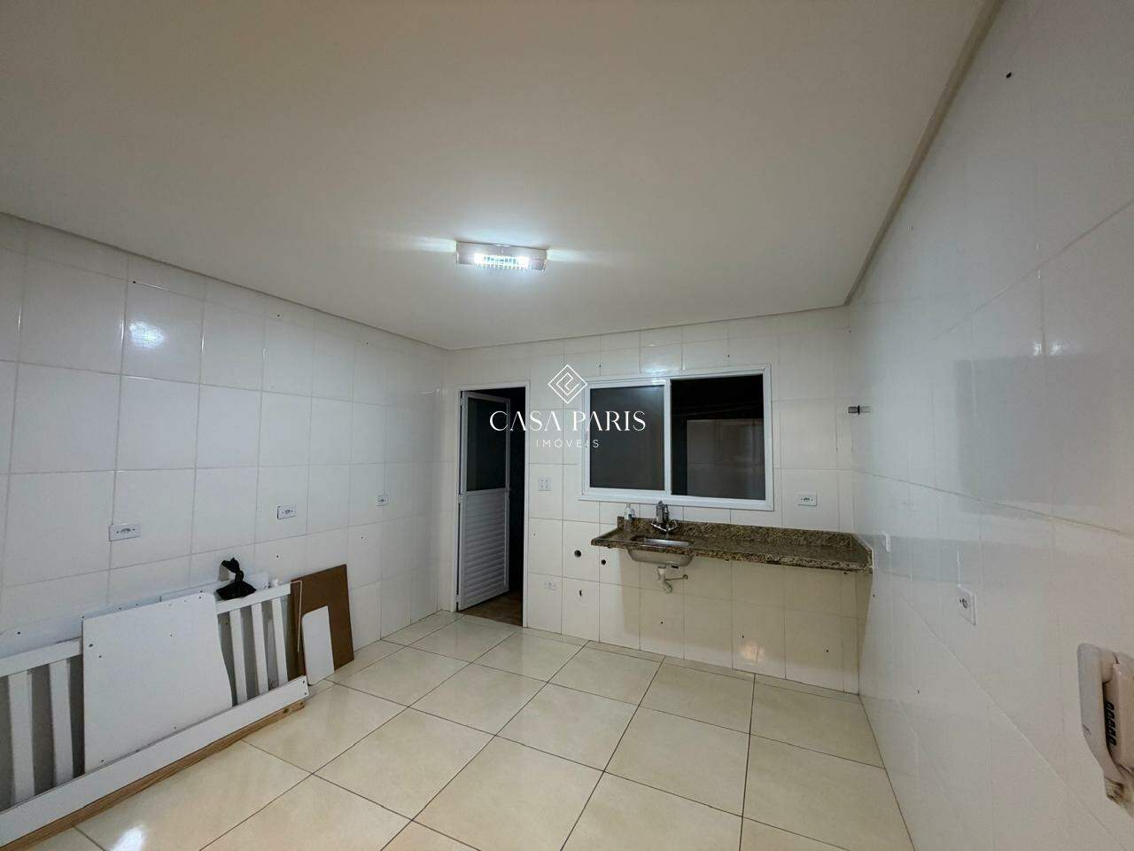 Casa de Condomínio à venda no Tude Bastos: 