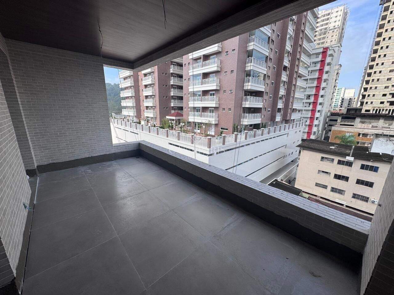 Apartamento à venda no Canto do Forte: 