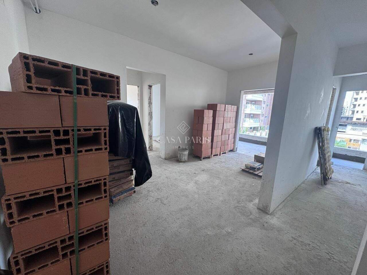 Apartamento à venda no Canto do Forte: 