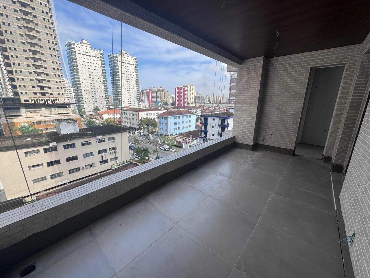 Apartamento à venda no Canto do Forte: 