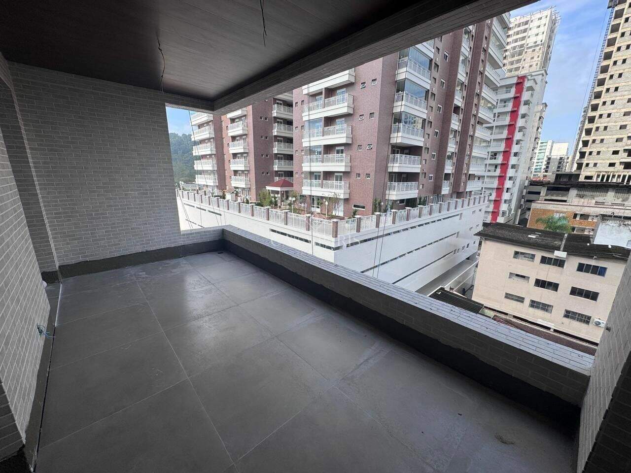 Apartamento à venda no Canto do Forte: 