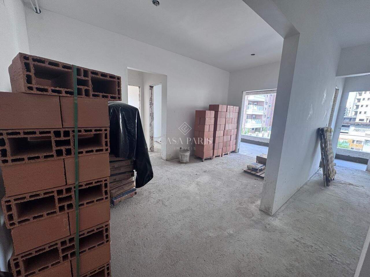 Apartamento à venda no Canto do Forte: 