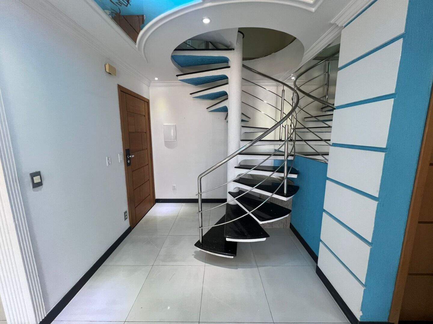 Apartamento Duplex à venda no Caiçara: 