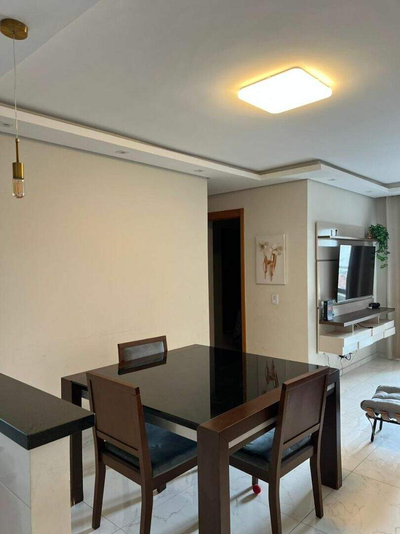 Apartamento à venda no Ocian: 