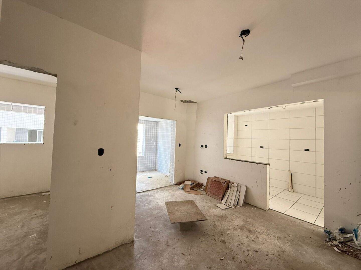 Apartamento à venda no Caiçara: Fotos da obra, previsão de entrega em fevereiro de 2026.