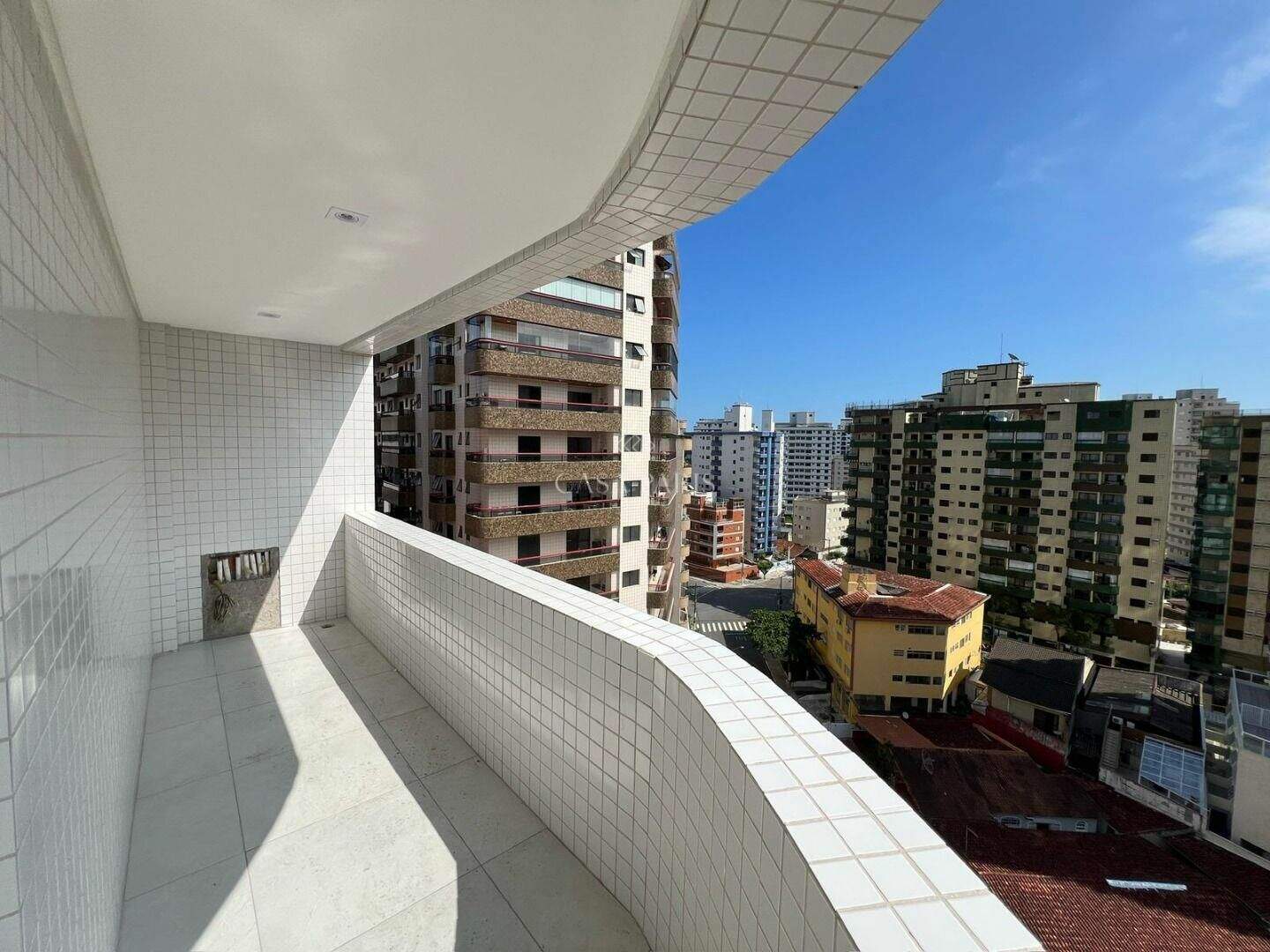 Apartamento à venda no Tupi: 