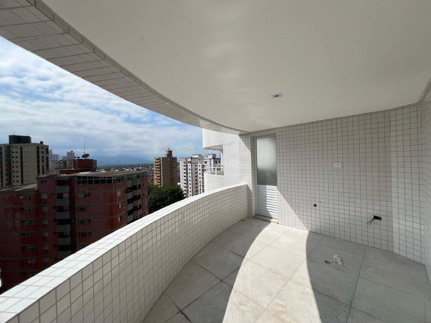 Apartamento à venda no Tupi: 