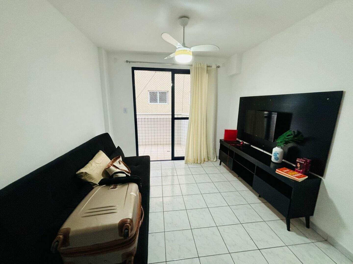 Apartamento à venda no Canto do Forte: 